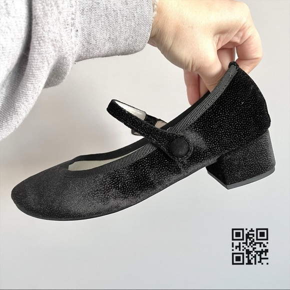 Repetto Rose Black Velvet Mary Janes w/ Silver Sparkle Low Heels - 35/5, BNIB - Picture 6 of 12
